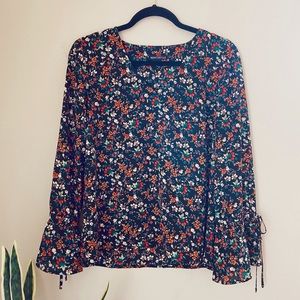 J. CREW MERCANTILE FLORAL BOW TIE SLEEVE SZ 10